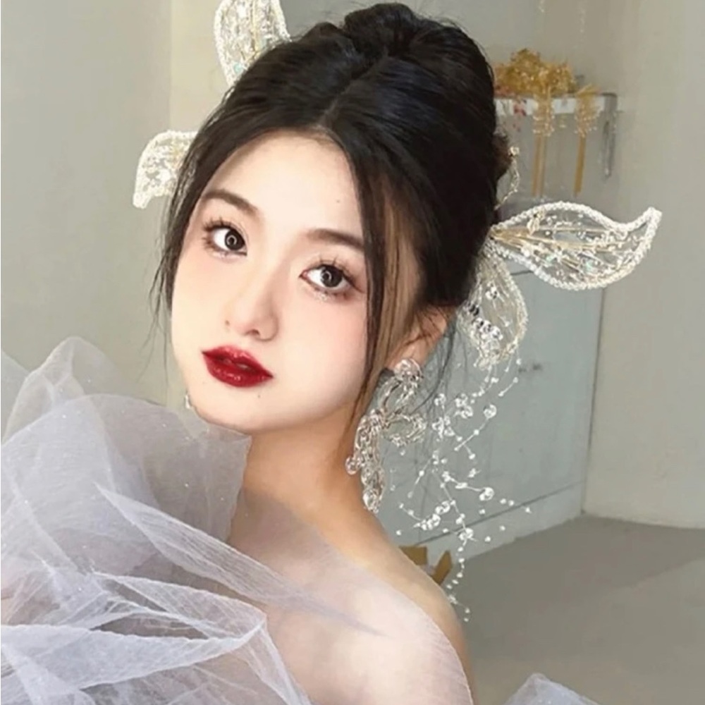 Enchanting fairy hair accessory 🌙